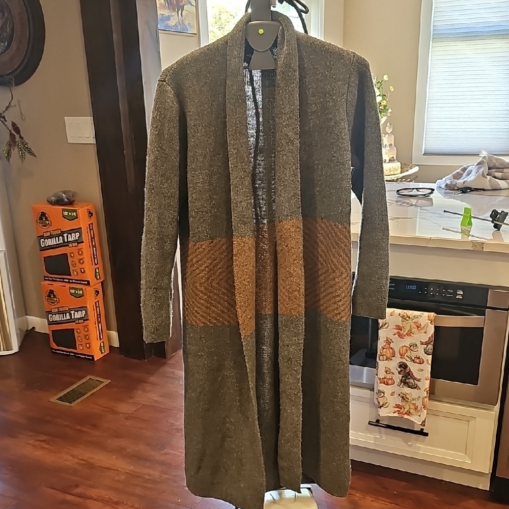 Wallpapher Olive and Brown Cardigan And Pants!!!